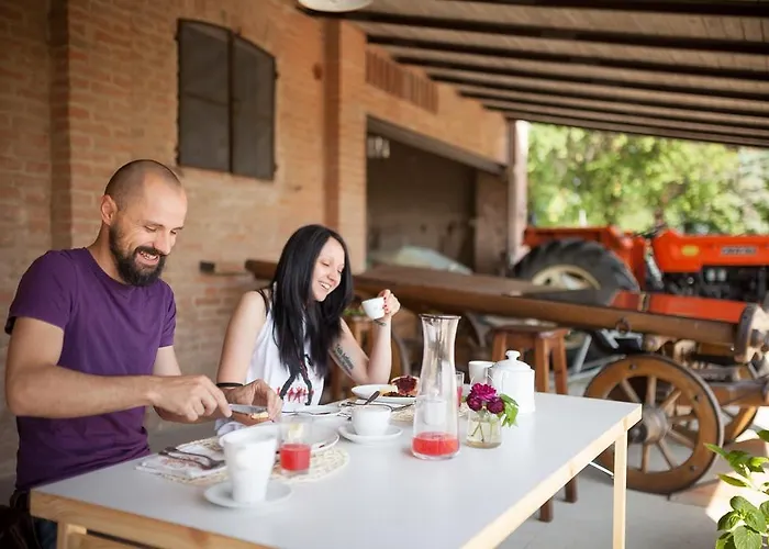 La Ca Dal Non - Bioagriturismo * Savignano sul Panaro